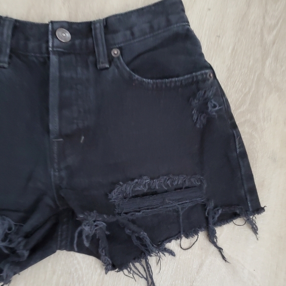 Free People Button Fly True Black Jean Shorts 24 - Picture 3 of 6